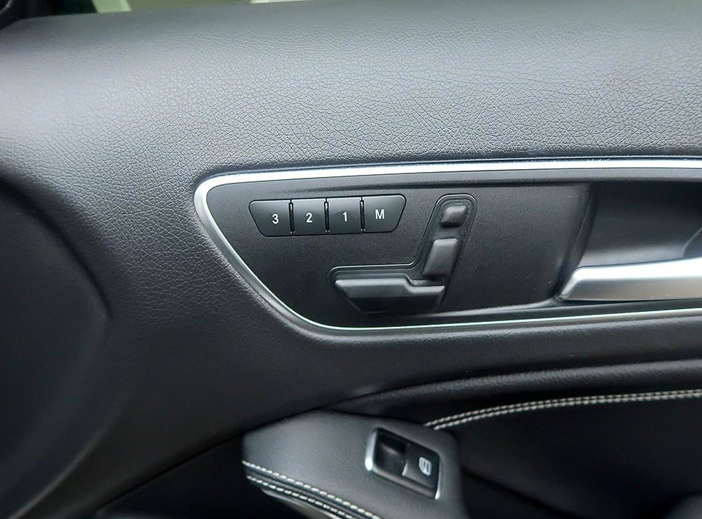 벤츠 GLA 클래스 GLA200 CDI 4MATIC 사진 15