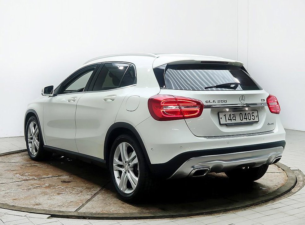 벤츠 GLA 클래스 GLA200 CDI 4MATIC 사진 4