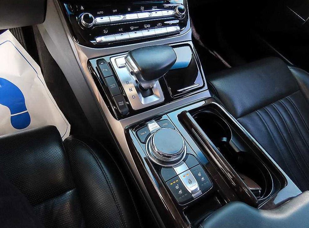 제네시스 EQ900 3.3 T-GDI AWD 사진 10