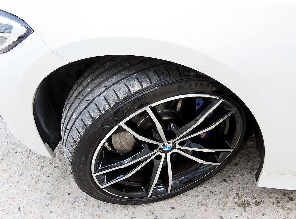 BMW 3시리즈 320d xDrive M 스포츠 사진 20