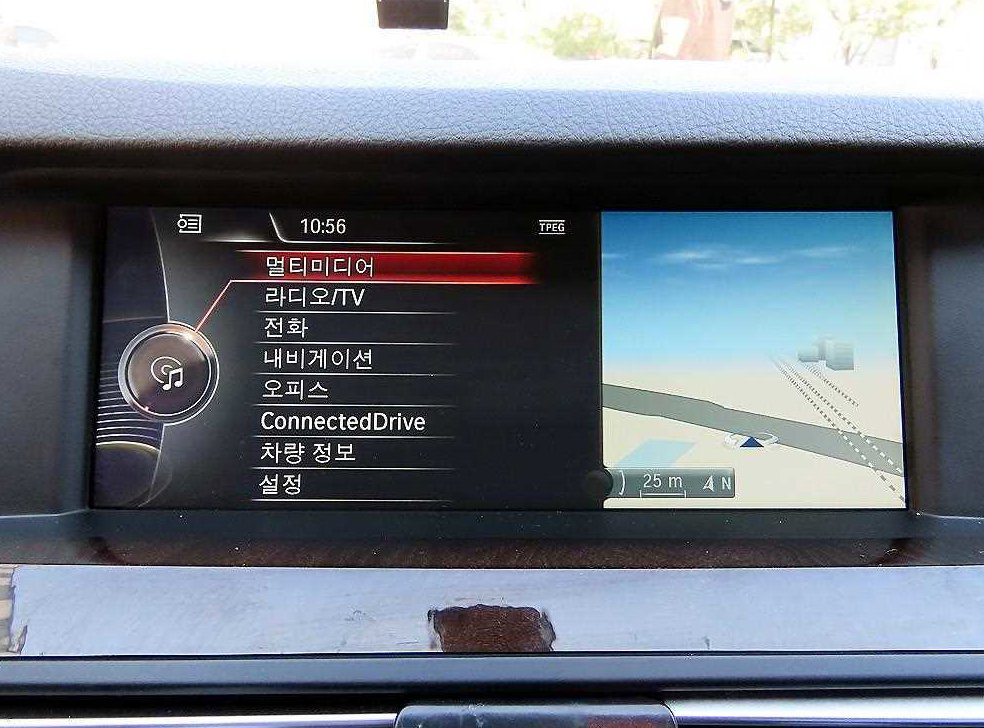 BMW 5시리즈 528i xDrive 사진 13
