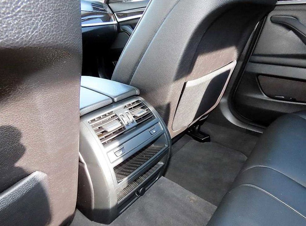 BMW 5시리즈 528i xDrive 사진 16
