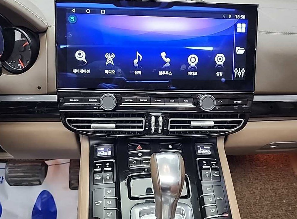 포르쉐 카이엔 3.0 디젤 사진 10