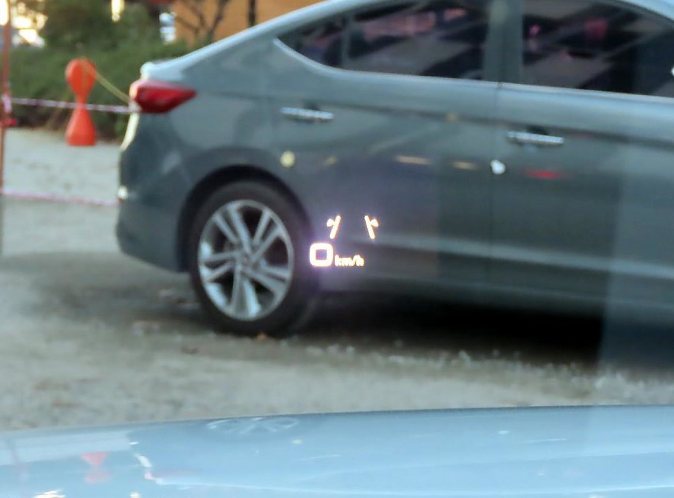 아우디 A4 40 TFSI 프리미엄 사진 10