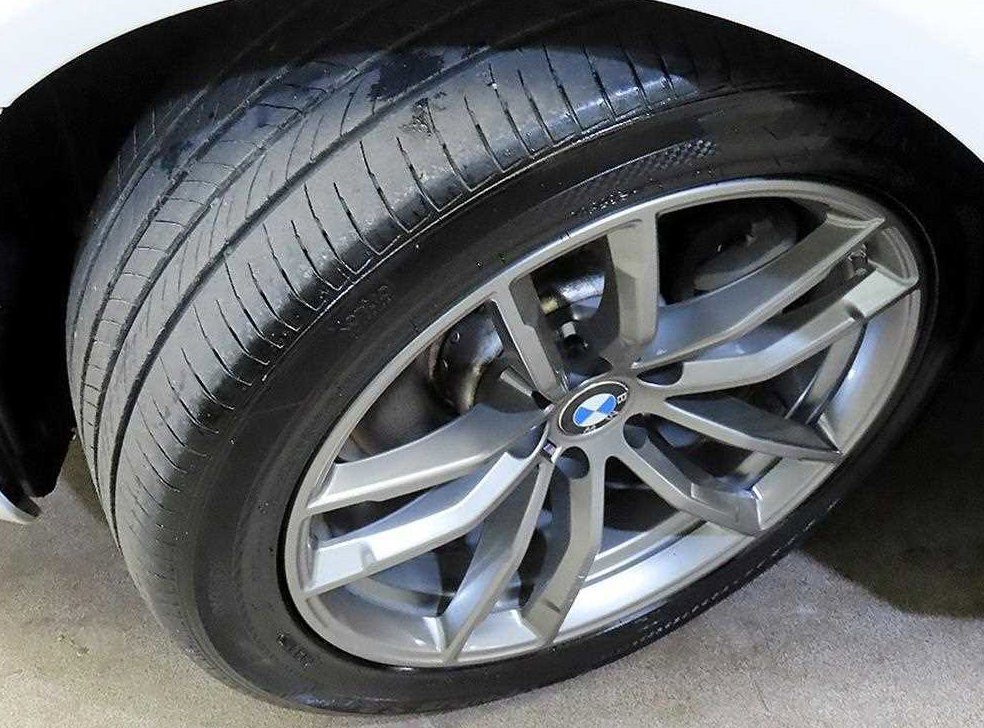 BMW 5시리즈 520i M 스포츠 사진 19