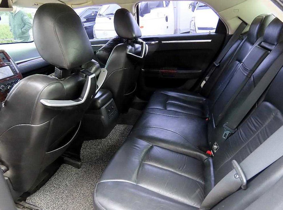 크라이슬러 300C 3.5 사진 6