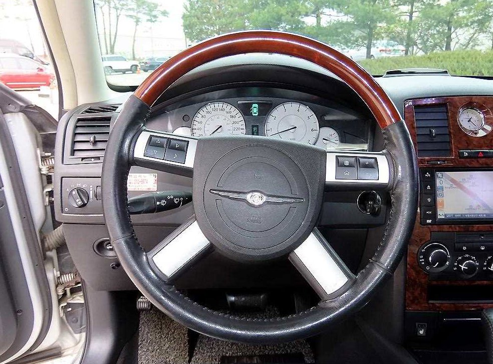 크라이슬러 300C 3.5 사진 8