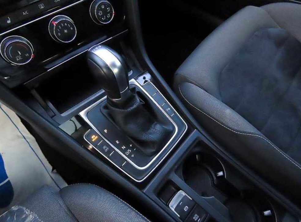 폭스바겐 골프 1.6 TDI 사진 10