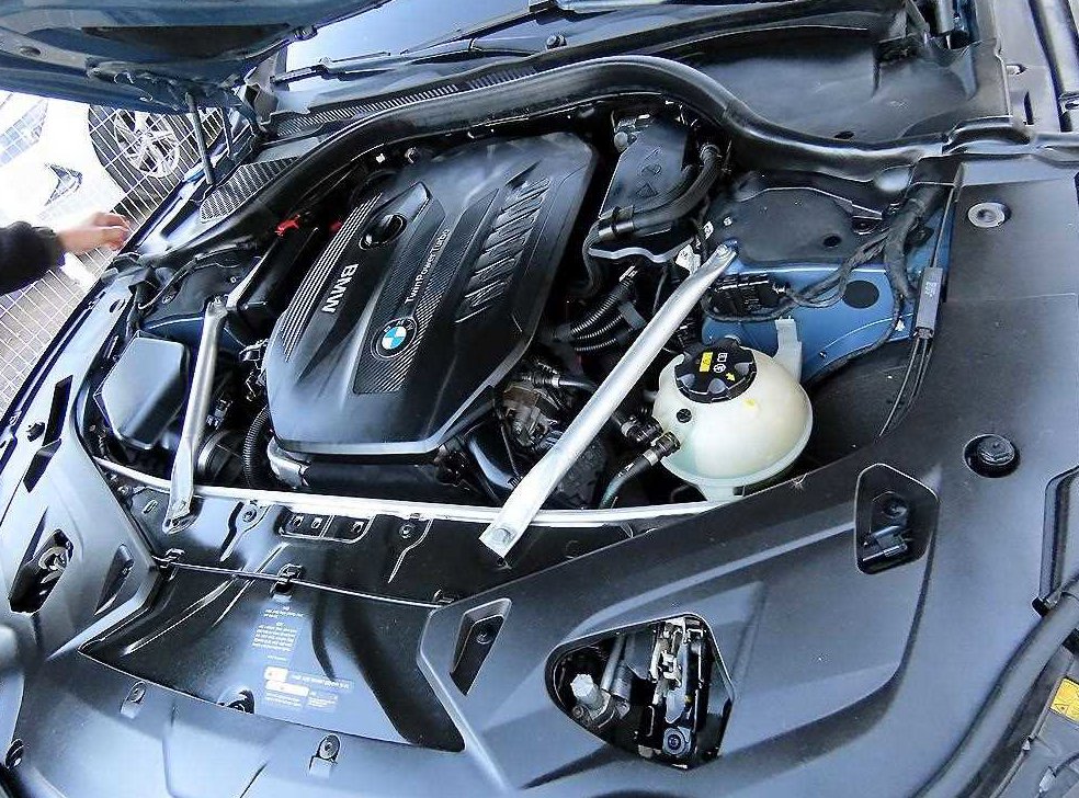 BMW 8시리즈 840d xDrive M 스포츠 그란쿠페 사진 19