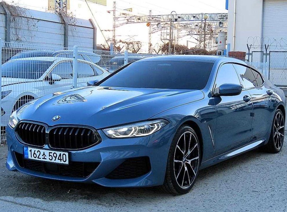 BMW 8시리즈 840d xDrive M 스포츠 그란쿠페 사진 2