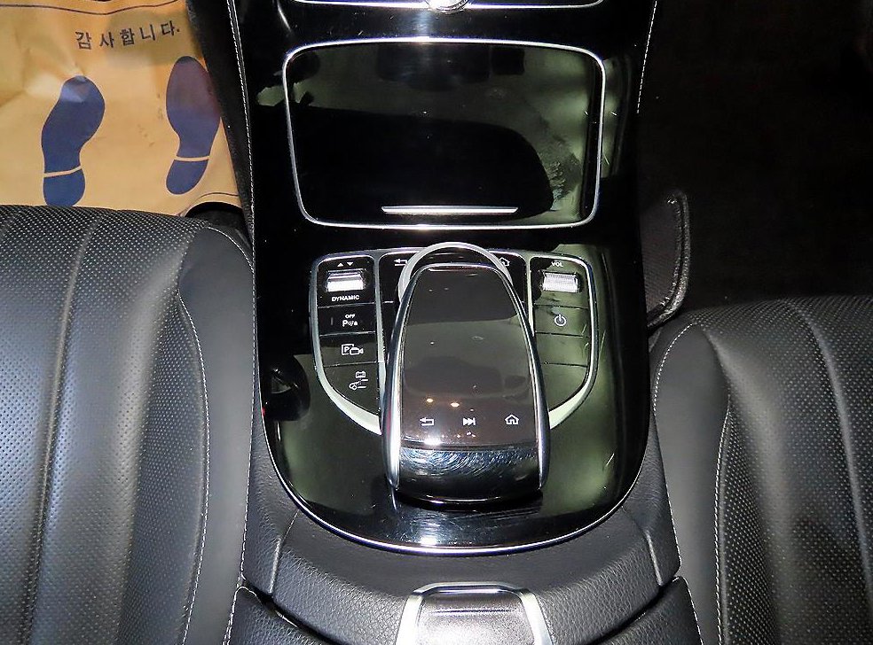벤츠 E 클래스 E300e 익스클루시브 사진 12
