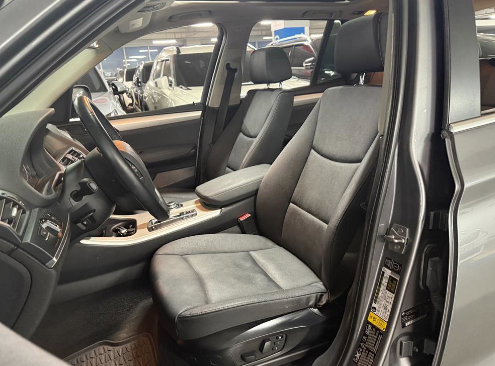BMW X3 xDrive 28i 사진 10