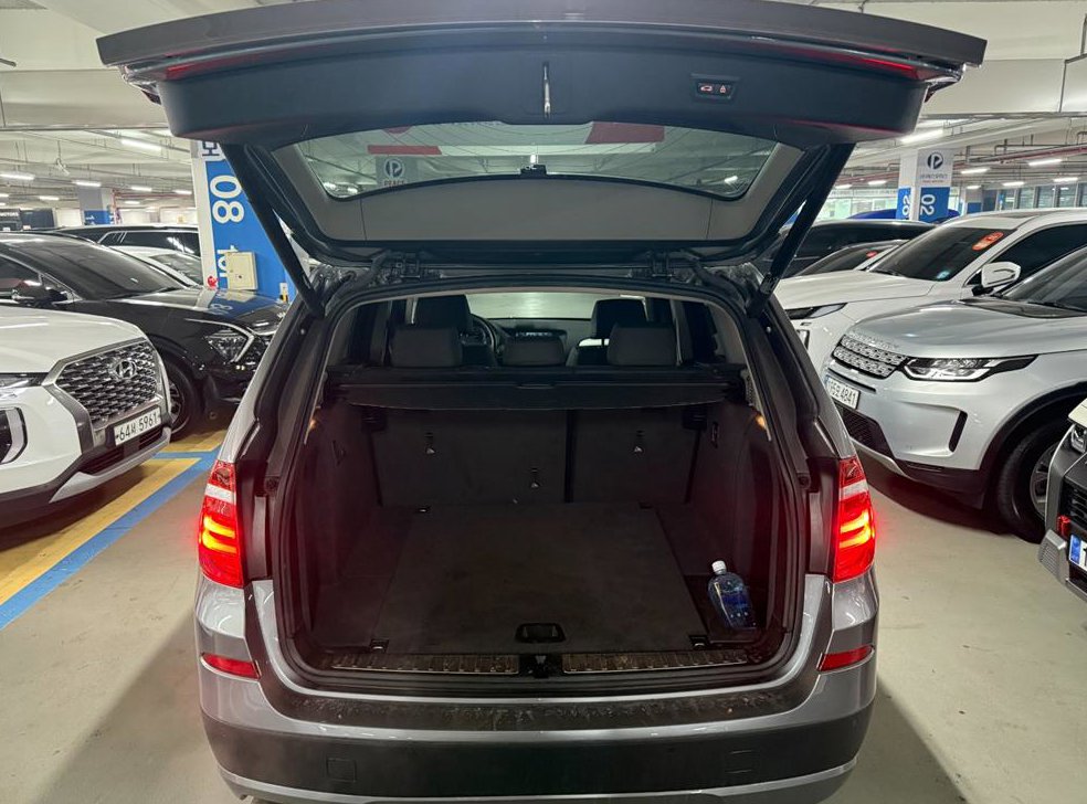 BMW X3 xDrive 28i 사진 6