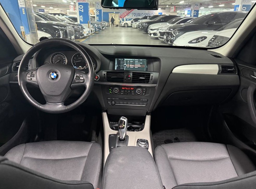 BMW X3 xDrive 28i 사진 8
