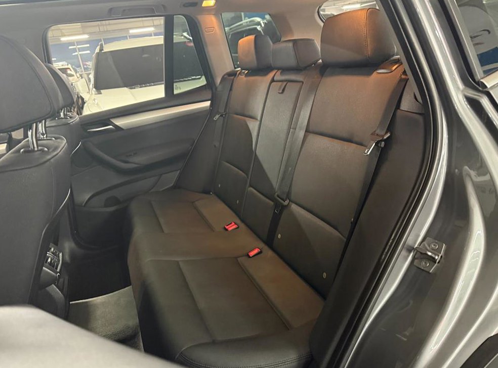 BMW X3 xDrive 28i 사진 9