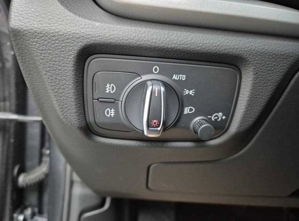 아우디 A3 35 TDI 다이나믹 사진 17