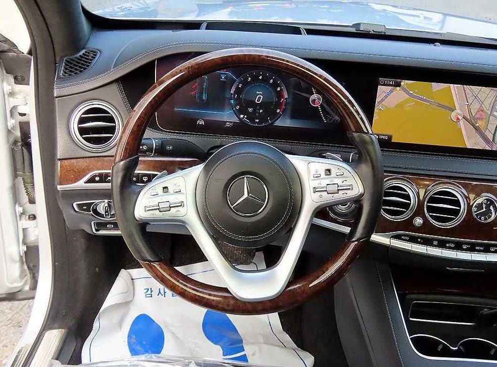 벤츠 S 클래스 S 560L 4MATIC 사진 8