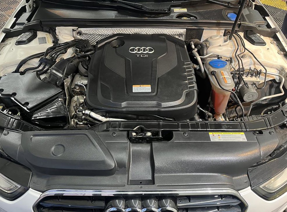 아우디 A4 35 TDI 콰트로 사진 18