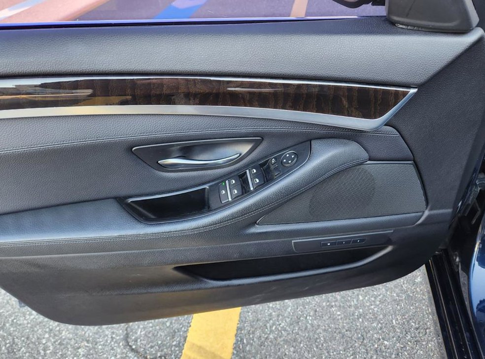 BMW 5시리즈 520d 사진 10