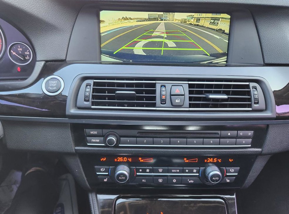 BMW 5시리즈 520d 사진 16