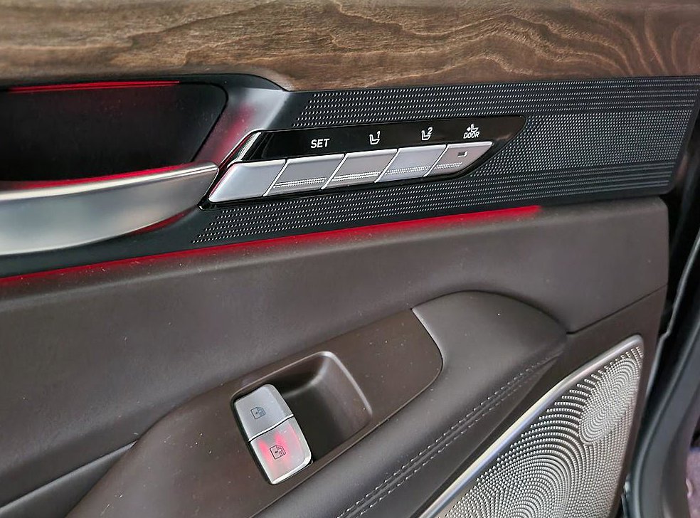 제네시스 G90 3.8 GDI AWD 사진 13