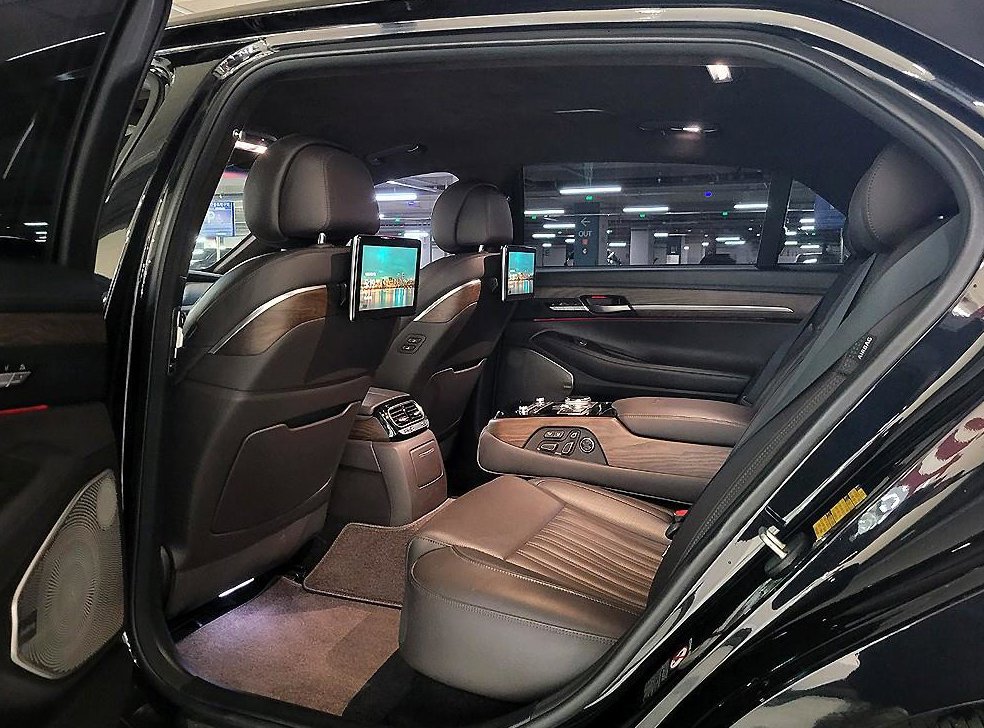 제네시스 G90 3.8 GDI AWD 사진 8