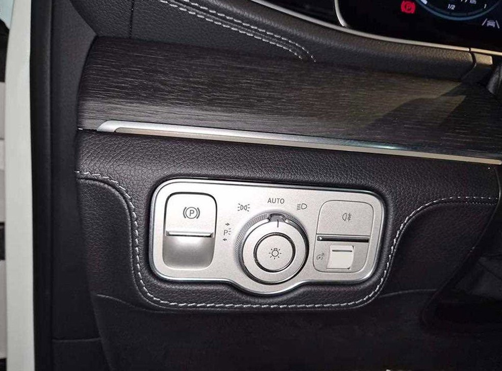 벤츠 GLE 클래스 GLE 450 4MATIC 사진 12