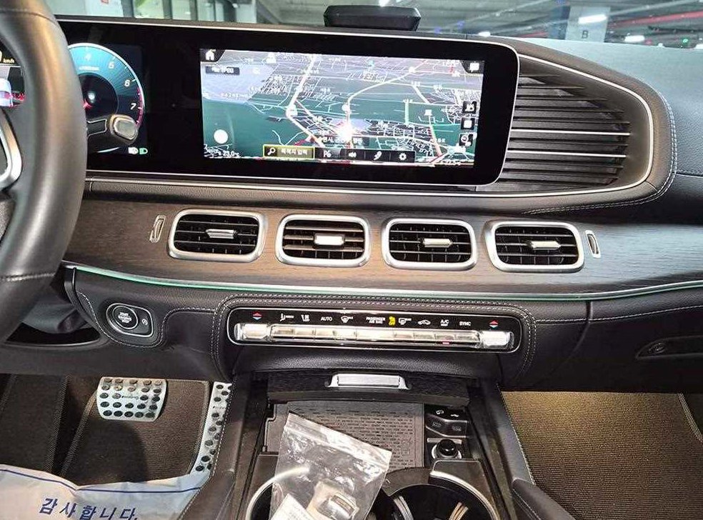 벤츠 GLE 클래스 GLE 450 4MATIC 사진 14