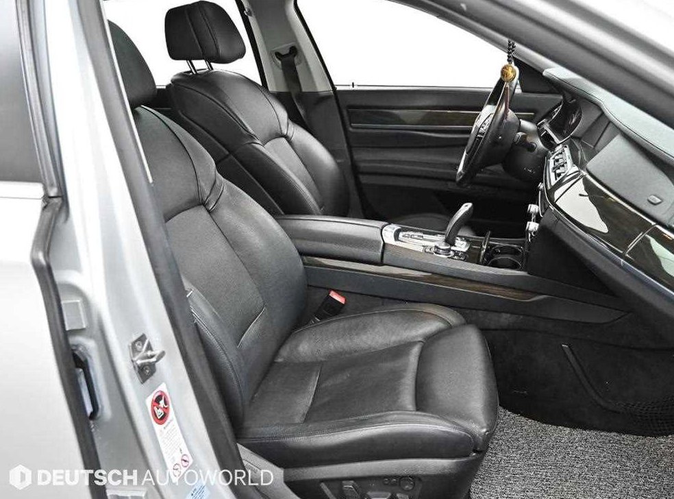 BMW 7시리즈 730 사진 10