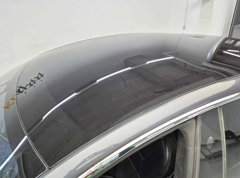 테슬라 모델 S 90D 사진 13