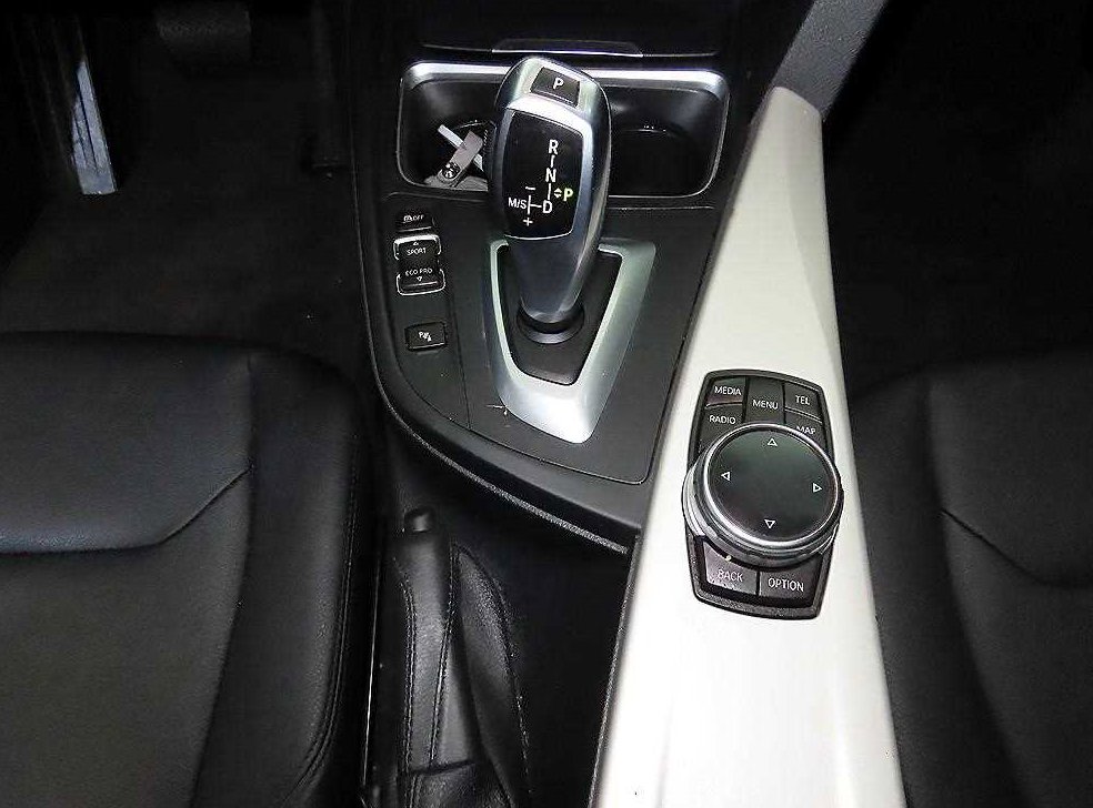 BMW 3시리즈 320d ED에디션 사진 12