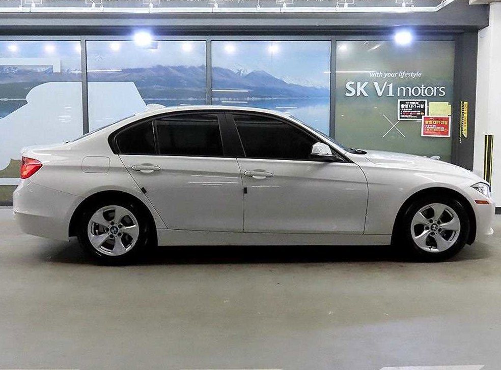 BMW 3시리즈 320d ED에디션 사진 3