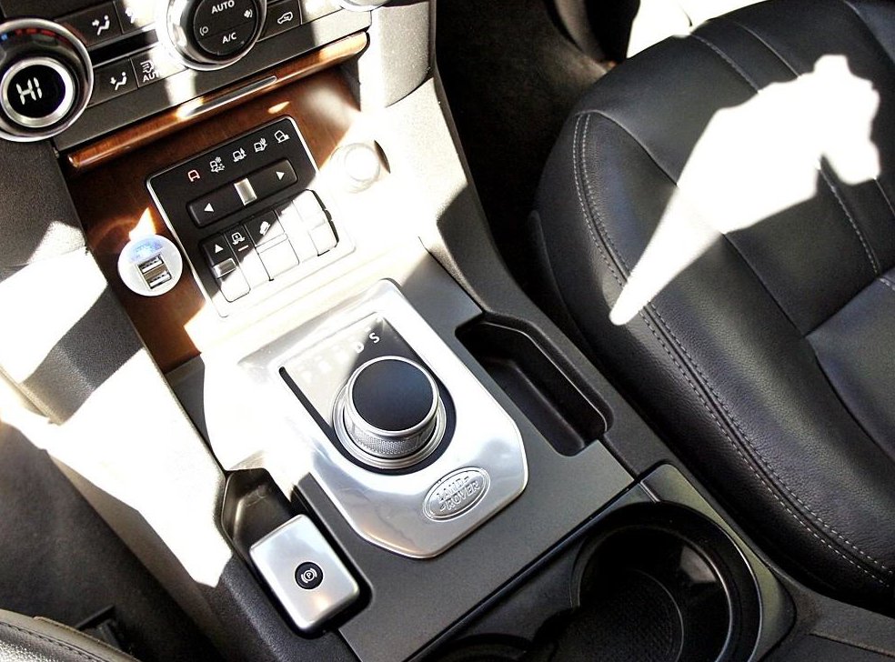랜드로버 디스커버리 3.0 SDV6 HSE 사진 11