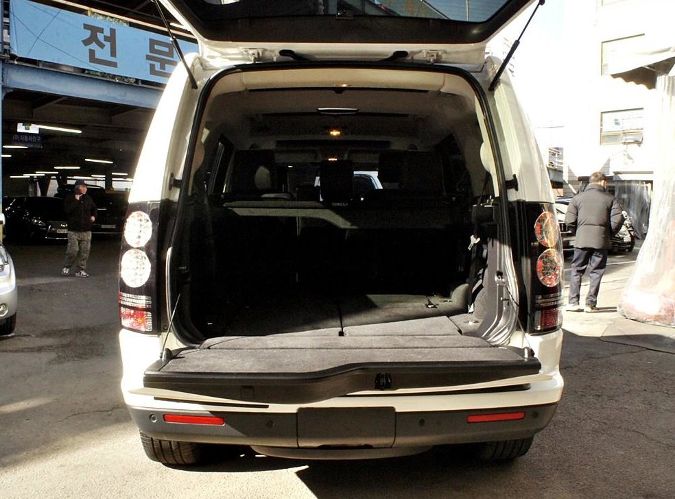 랜드로버 디스커버리 3.0 SDV6 HSE 사진 18