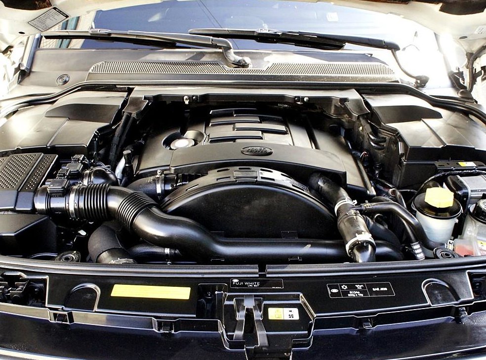 랜드로버 디스커버리 3.0 SDV6 HSE 사진 19