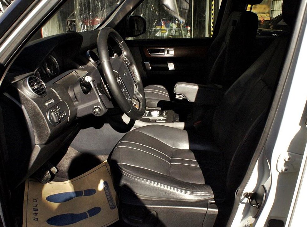 랜드로버 디스커버리 3.0 SDV6 HSE 사진 5