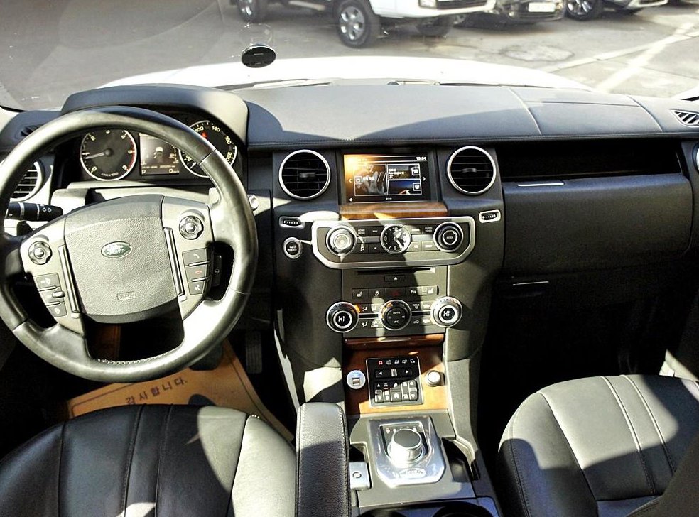 랜드로버 디스커버리 3.0 SDV6 HSE 사진 7