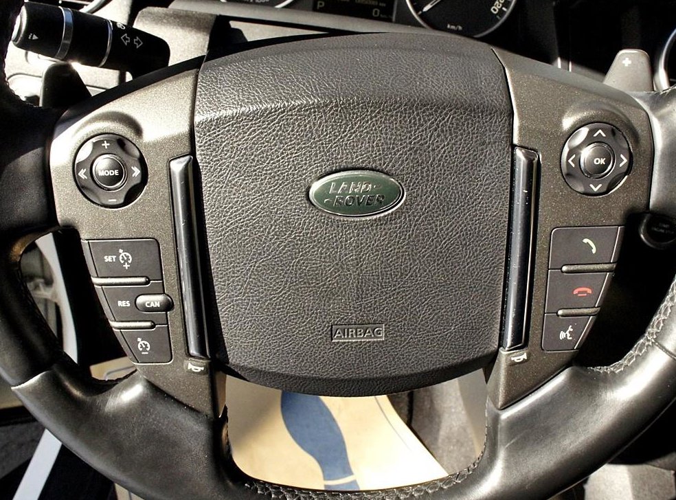 랜드로버 디스커버리 3.0 SDV6 HSE 사진 8