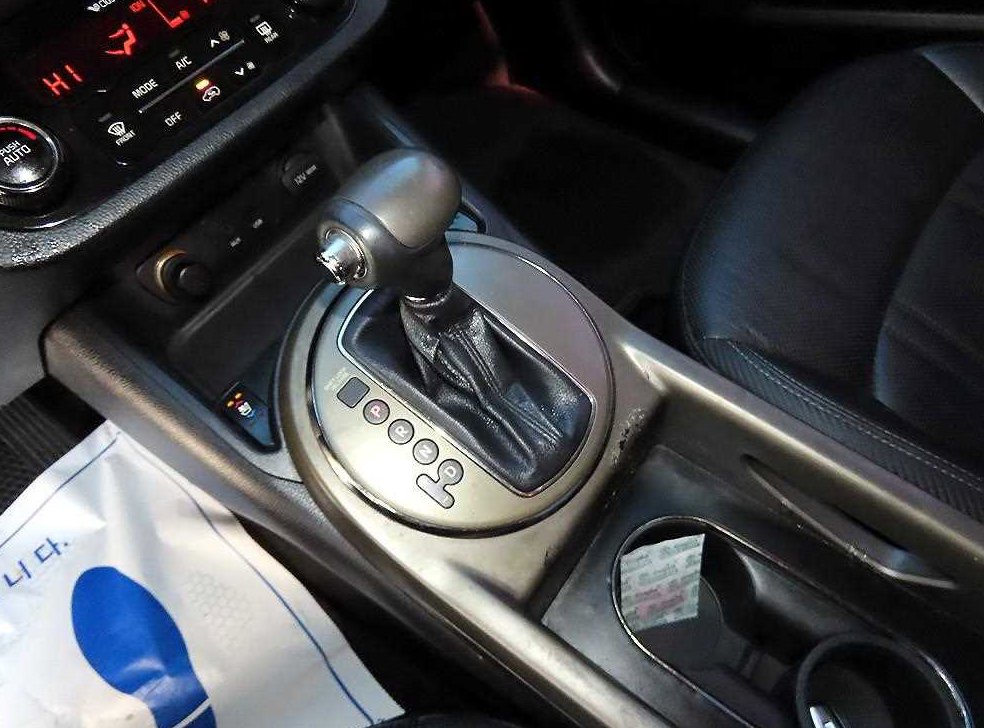 기아 스포티지 디젤 2WD 프레스티지 사진 10