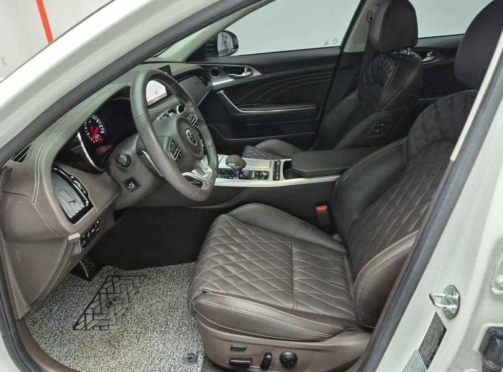 기아 스팅어 AWD 2.5 마스터즈 사진 11