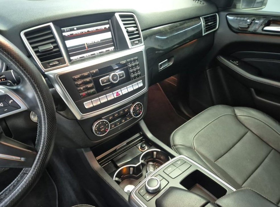 벤츠 M 클래스 ML350 블루텍 4매틱 사진 10