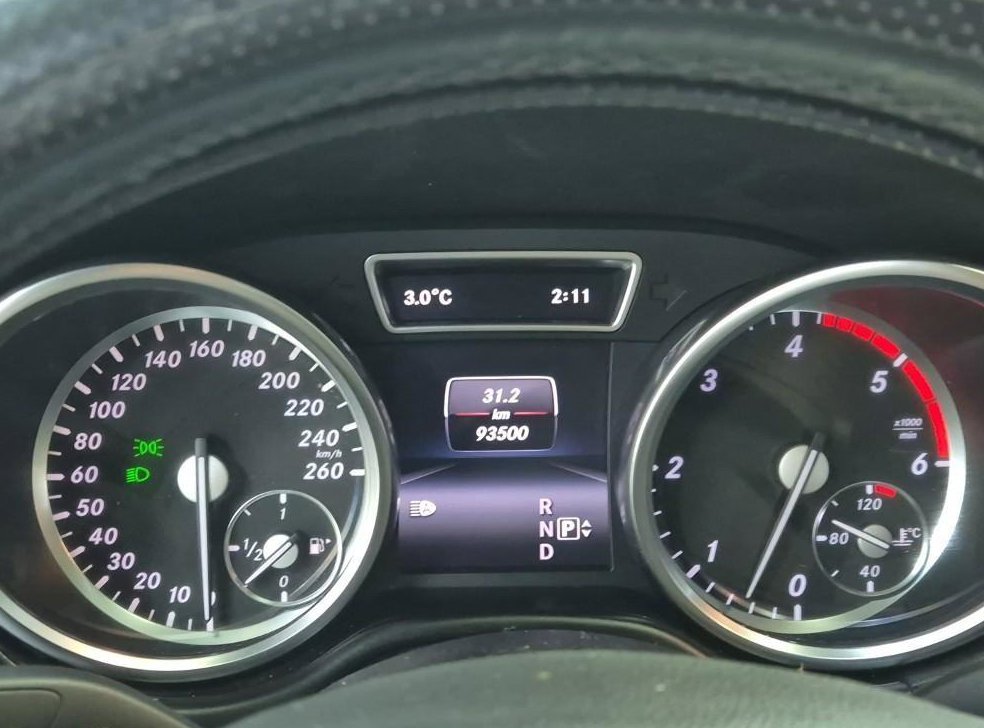 벤츠 M 클래스 ML350 블루텍 4매틱 사진 6
