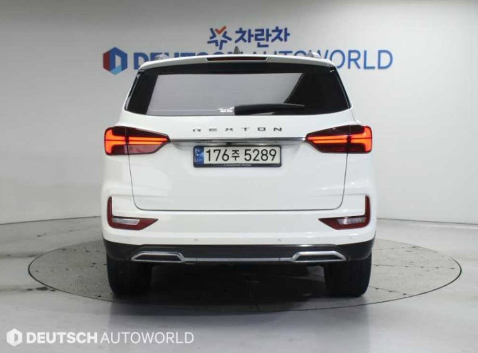 KG모빌리티(쌍용)  렉스턴 디젤 2.2 4WD 프레스티지 사진 4