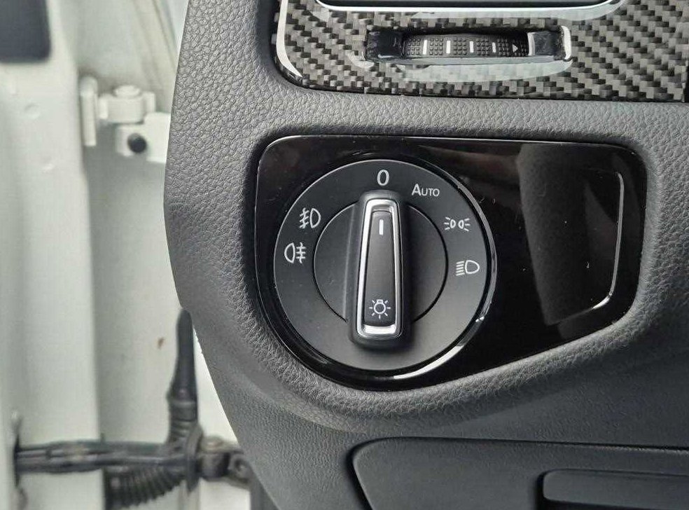 폭스바겐 골프 2.0 TDI 사진 16