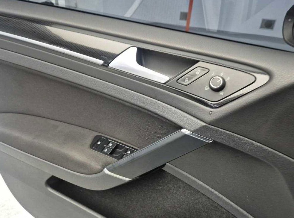 폭스바겐 골프 2.0 TDI 사진 17