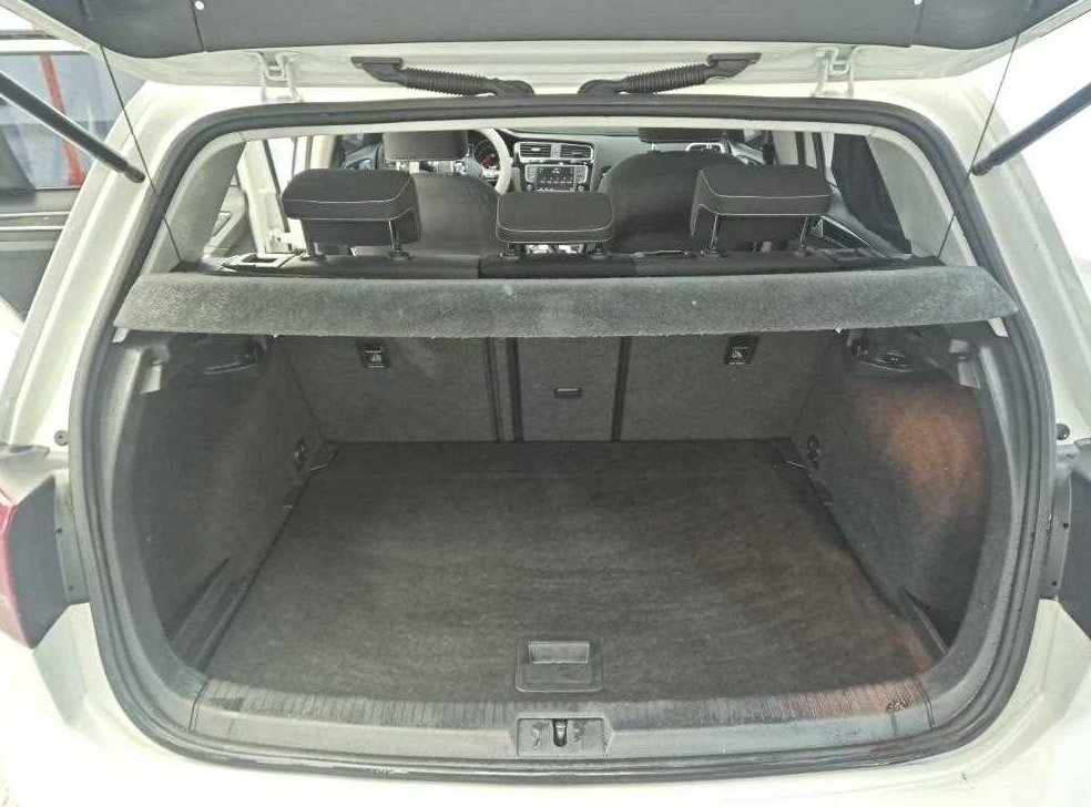 폭스바겐 골프 2.0 TDI 사진 18
