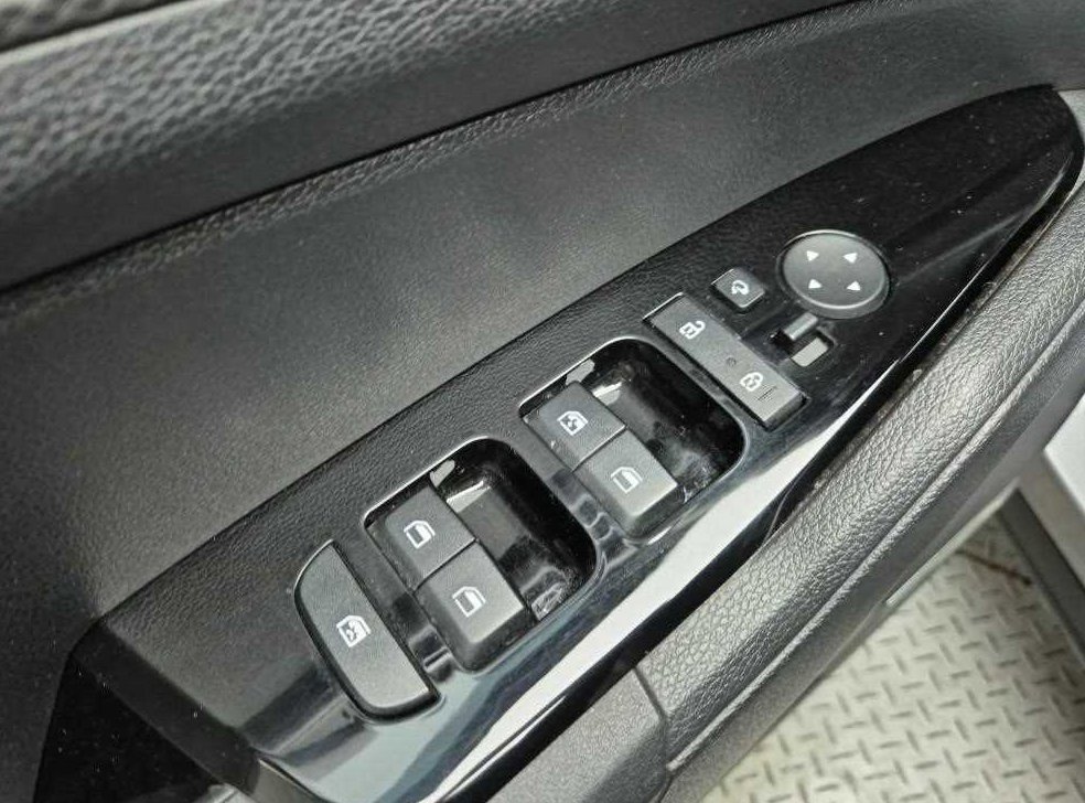 기아 스포티지 2.0 디젤 4WD 사진 18