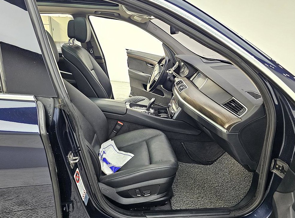 BMW 그란투리스모 535i 사진 11