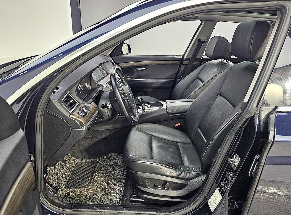 BMW 그란투리스모 535i 사진 8