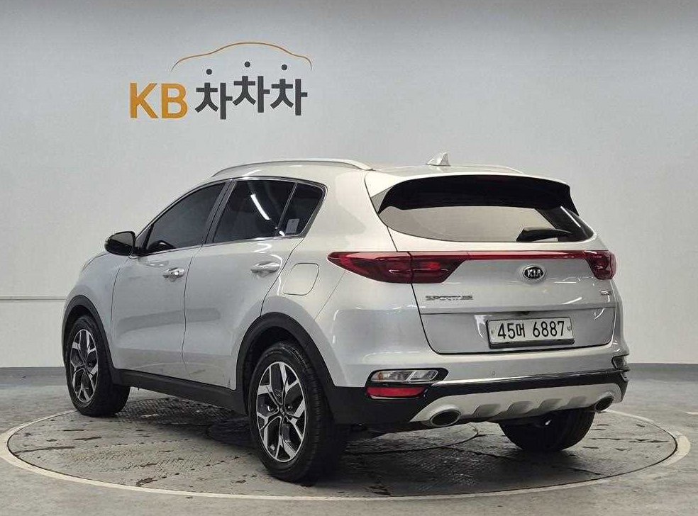 기아 스포티지 2.0 디젤 2WD 사진 2